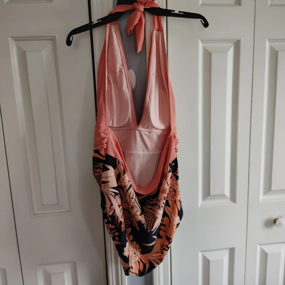 Cupshe Live Life On The Beach. Pink and Black Floral Swimsuit XL - Picture 6 of 12